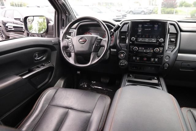 Used 2021 Nissan Titan PRO-4X w/ Pro-4x Convenience Package AWD/4WD image 24