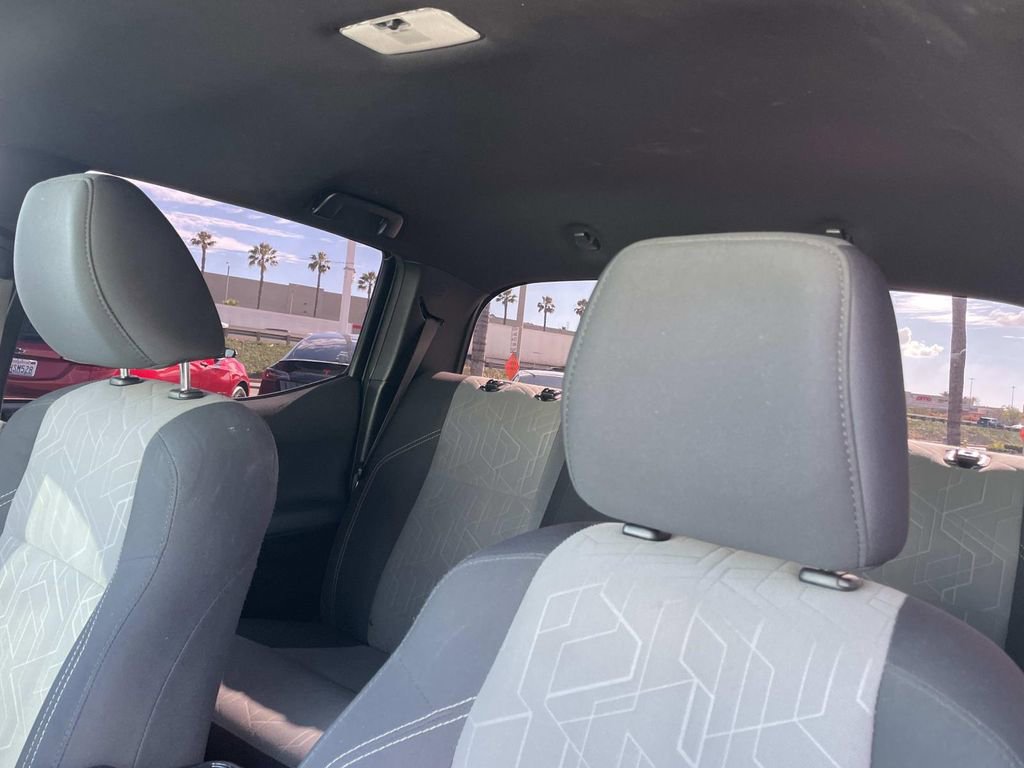 Used 2021 Toyota Tacoma TRD Off-Road w/ Technology Package image 19