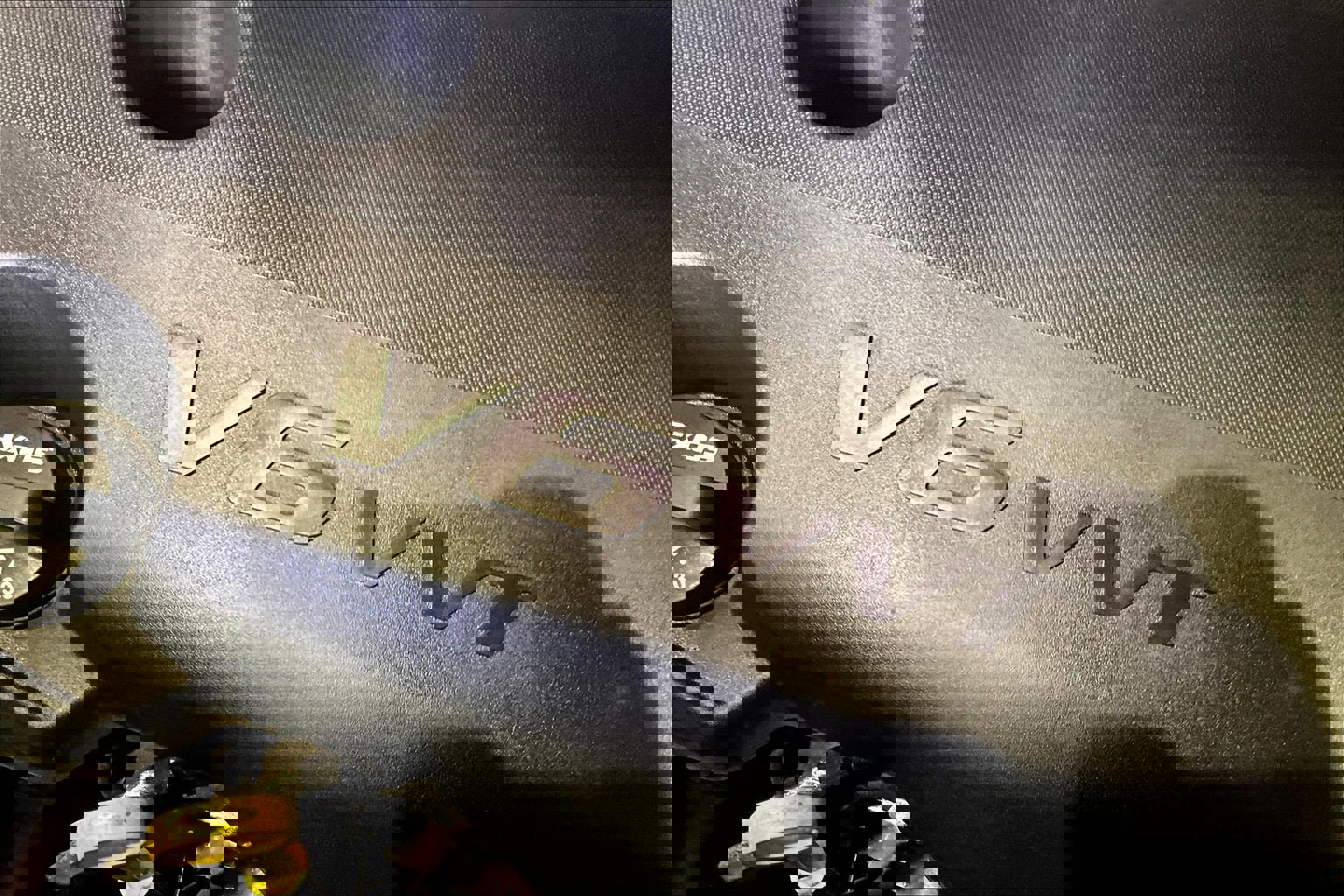 Used 2023 Chevrolet Traverse RS image 31