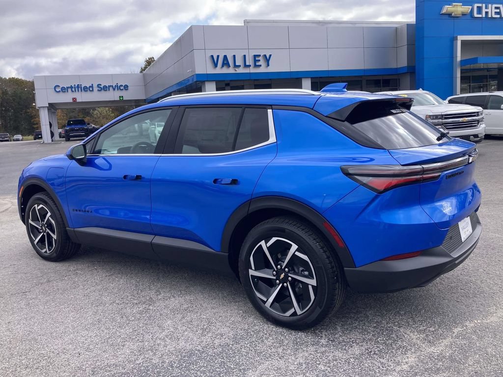 New 2026 Chevrolet Equinox EV LT AWD/4WD image 6
