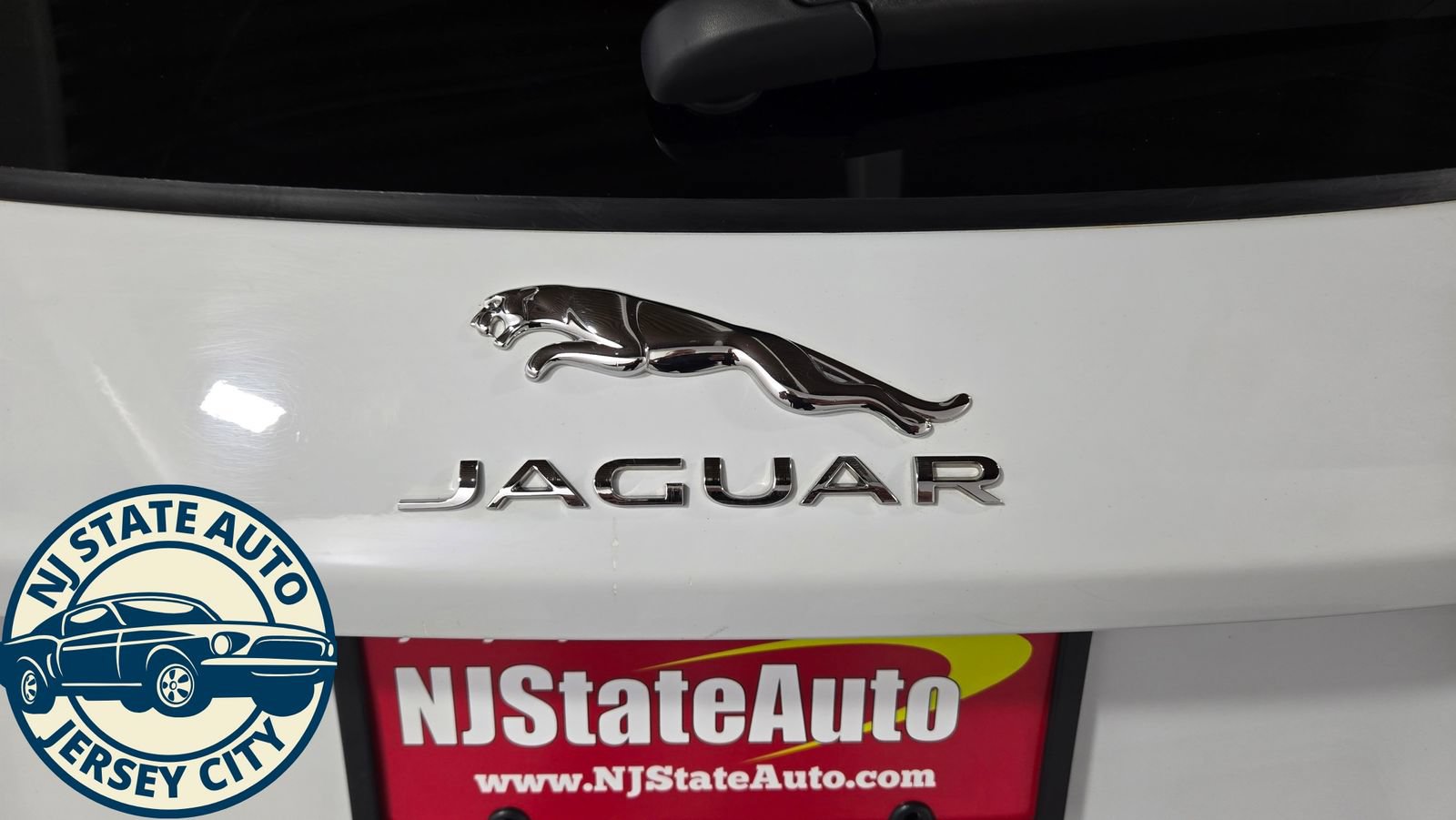 Used 2019 Jaguar E-PACE S AWD/4WD image 34
