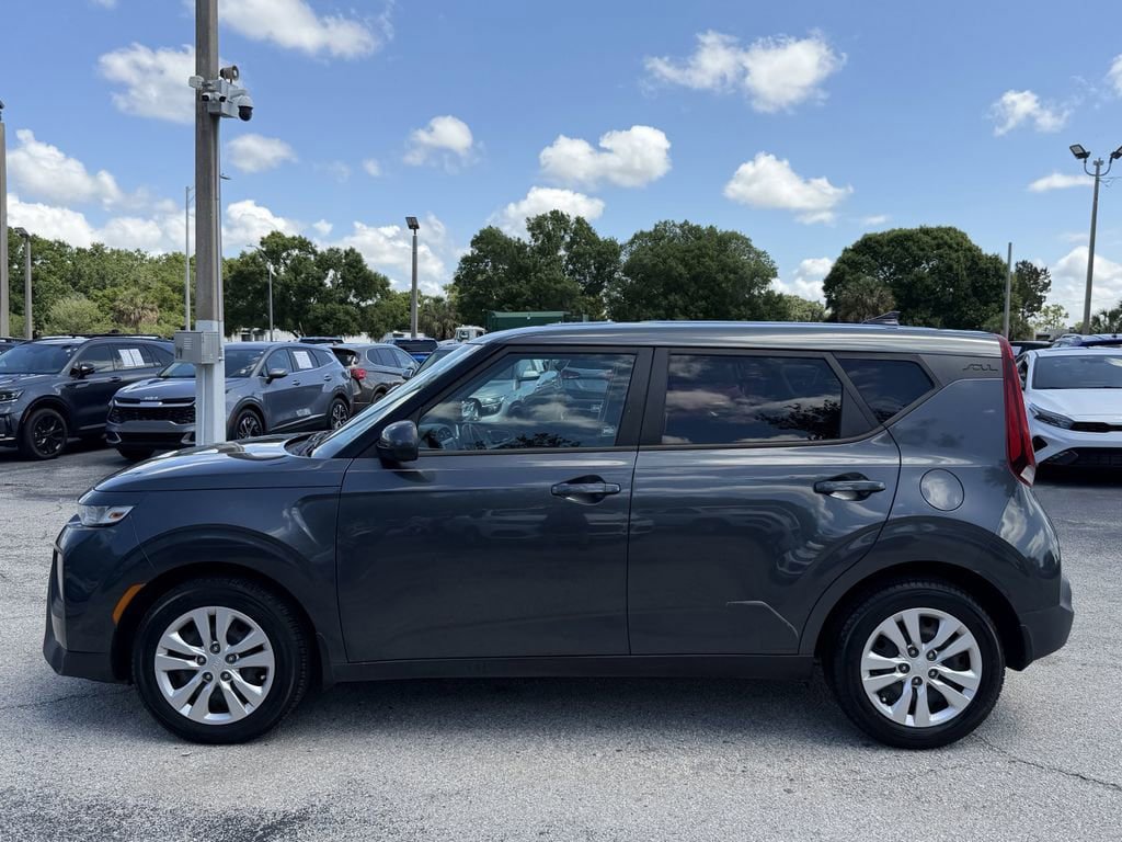 Used 2021 Kia Soul LX FWD image 8