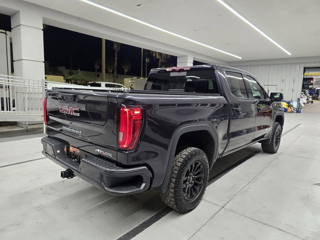 Used 2023 GMC Sierra 1500 AT4X image 8