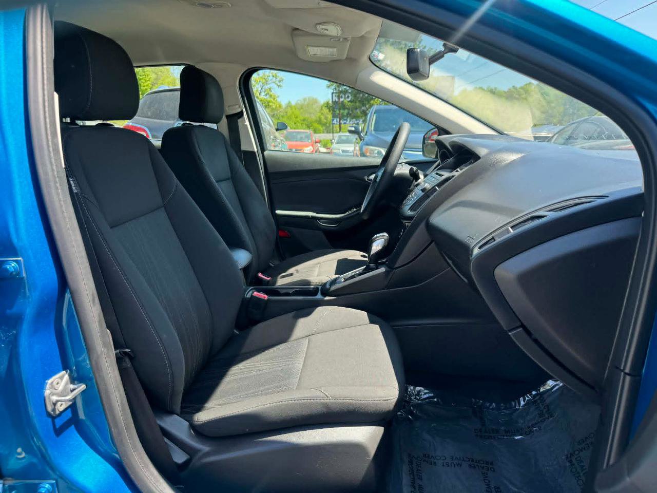 Used 2016 Ford Focus SE image 14