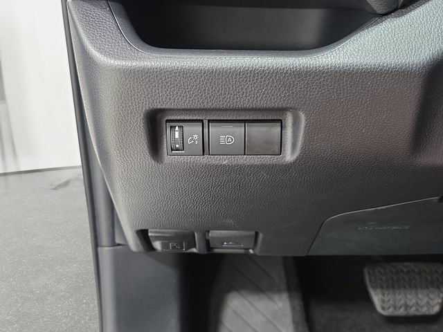 Certified 2025 Toyota RAV4 XLE AWD/4WD image 23