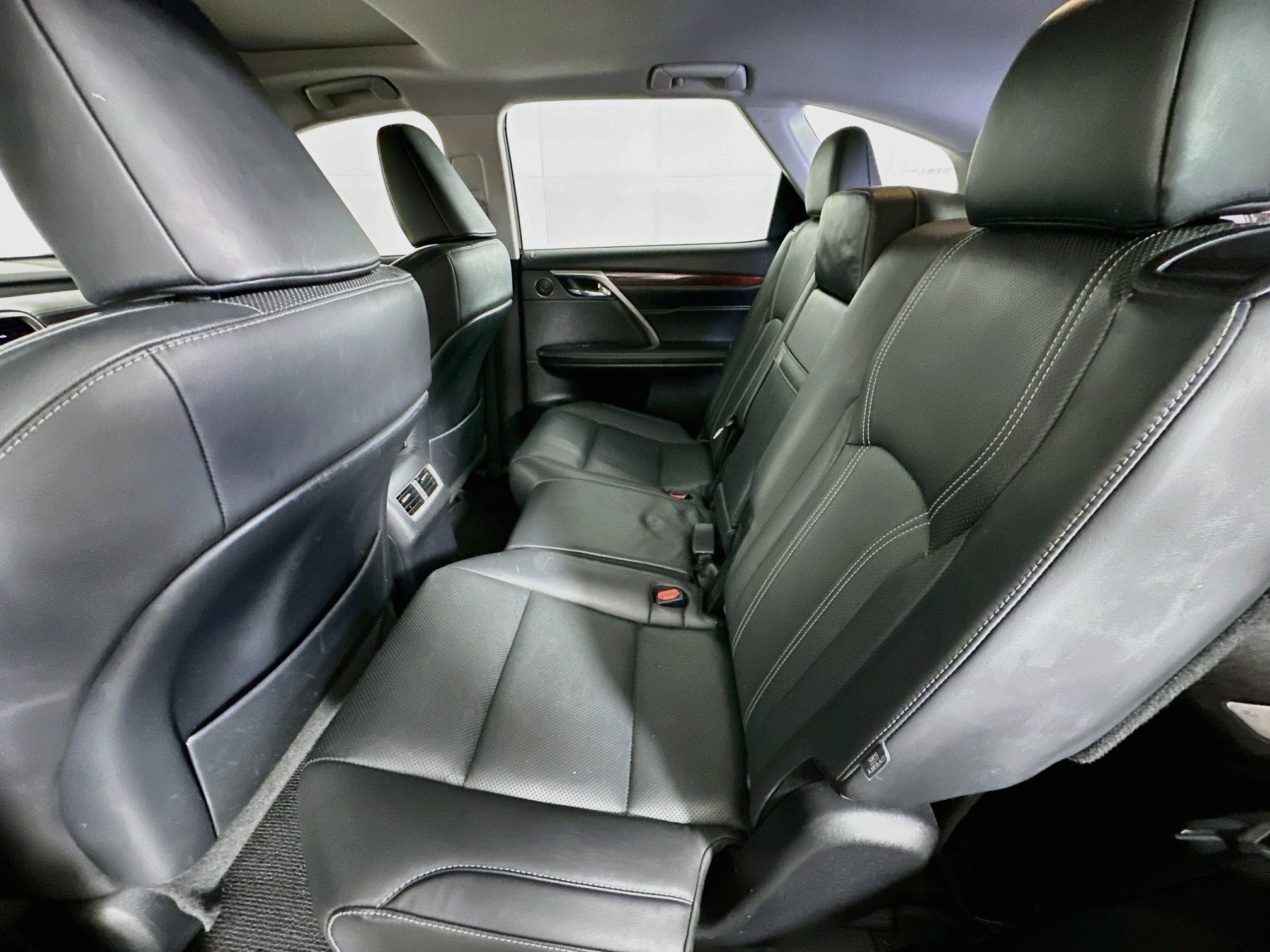 Used 2018 Lexus RX 350L AWD image 27