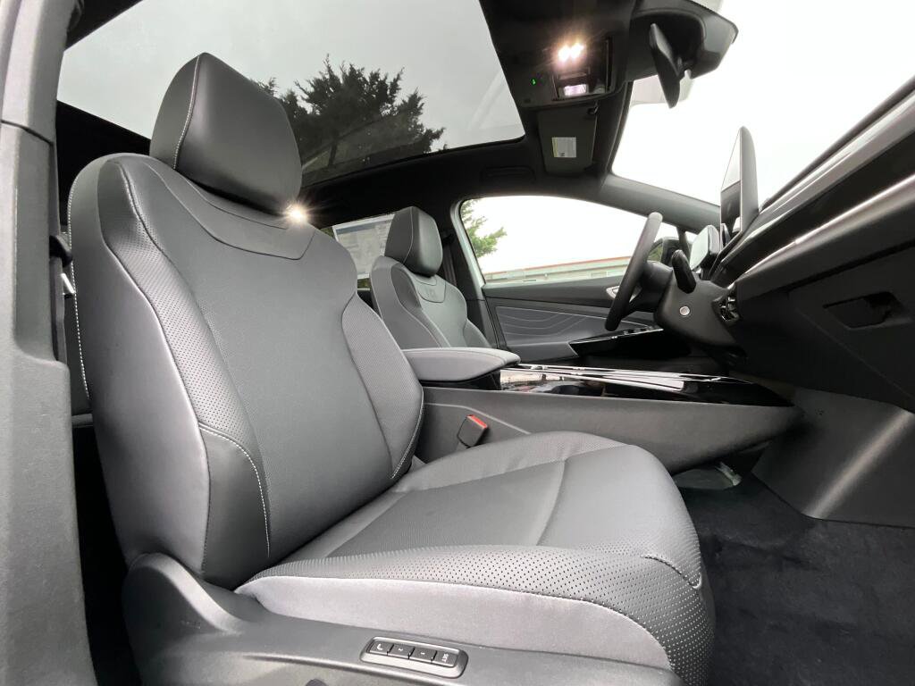 New 2026 Volkswagen ID.4 Pro S image 13