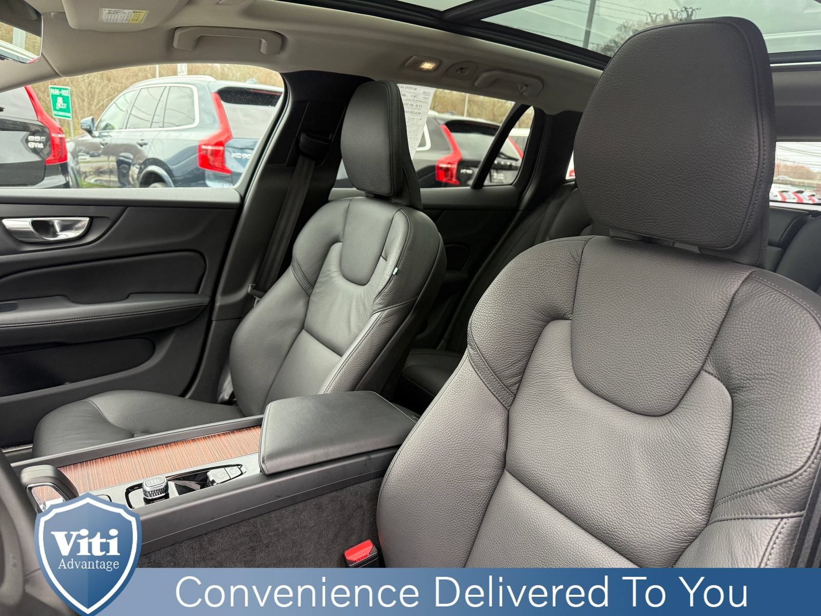 Used 2025 Volvo V60 B5 Cross Country Plus AWD/4WD image 18