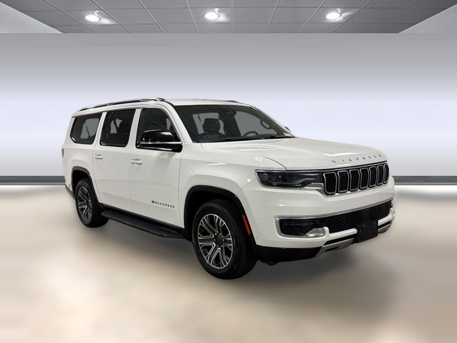 Used 2024 Jeep Wagoneer L Series II w/ Flexible Seating Group image 5