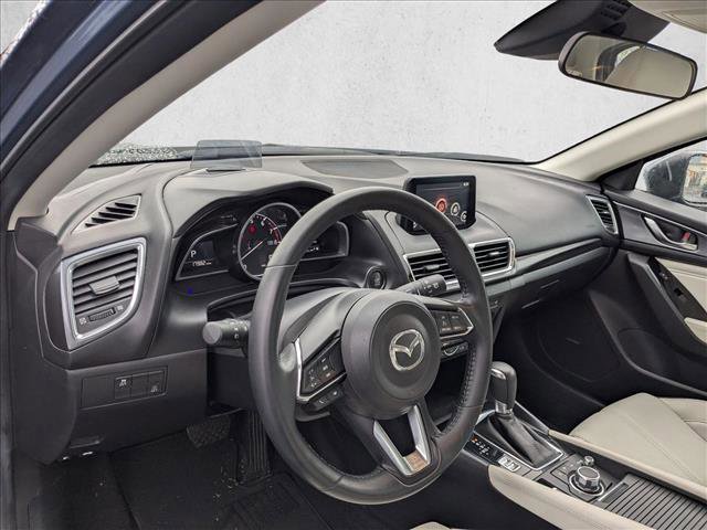 Used 2017 MAZDA MAZDA3 Grand Touring image 9
