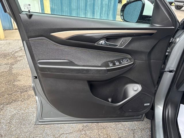 Used 2025 Chevrolet TrailBlazer ACTIV w/ Convenience Package image 8