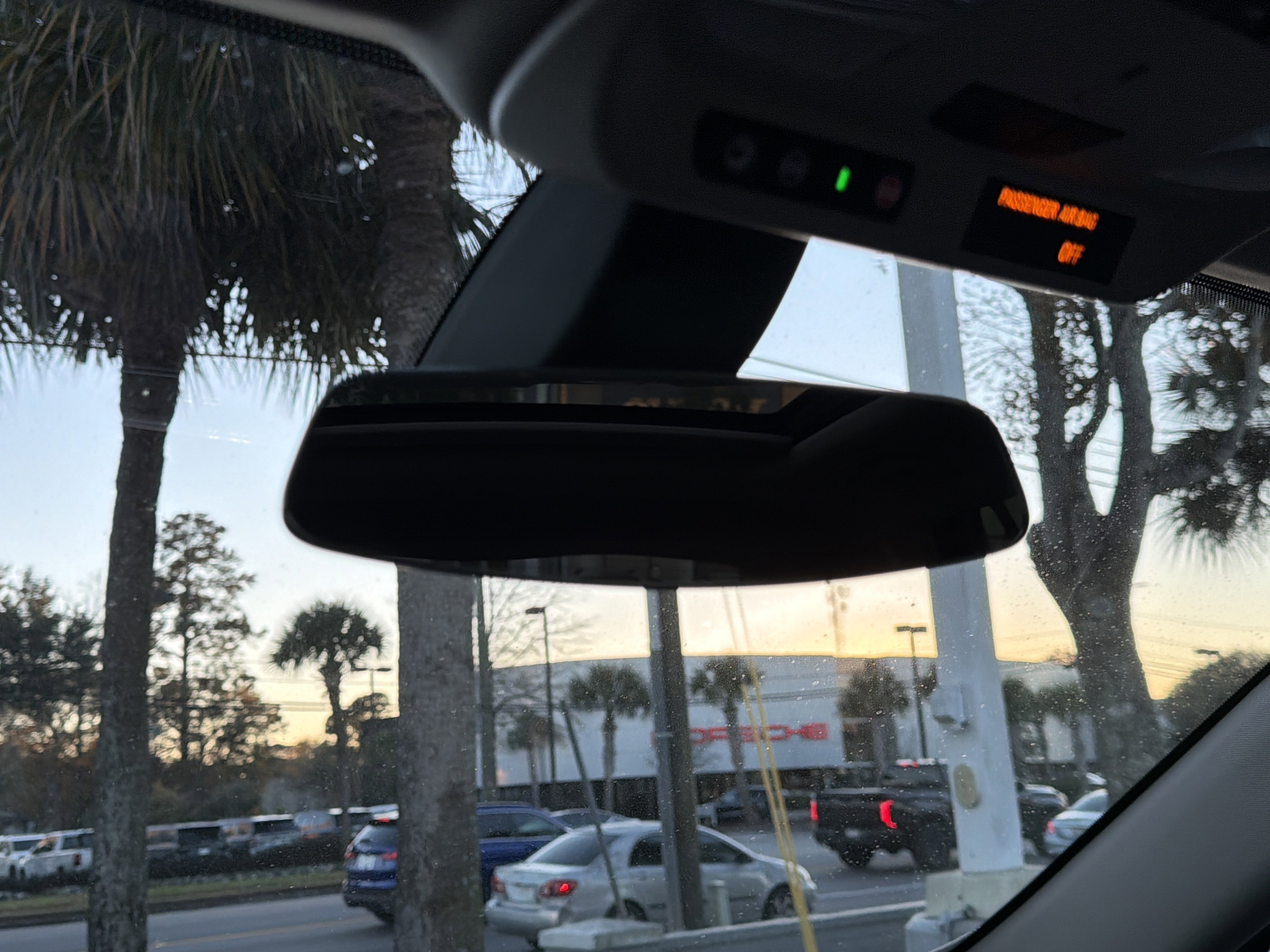 Used 2019 Buick Envision Essence image 27