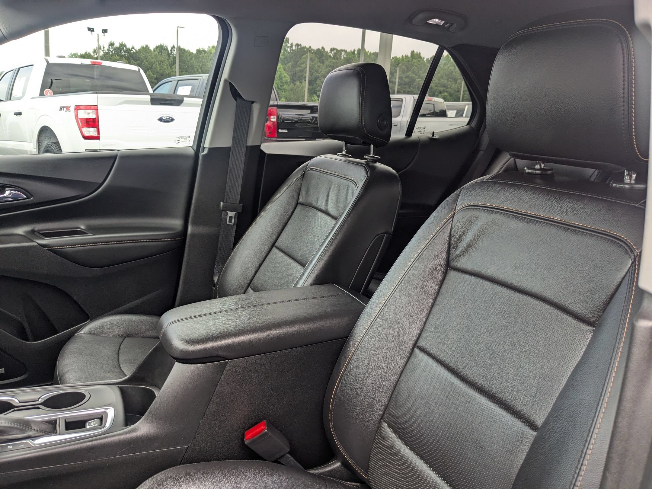 Used 2021 Chevrolet Equinox Premier FWD image 15