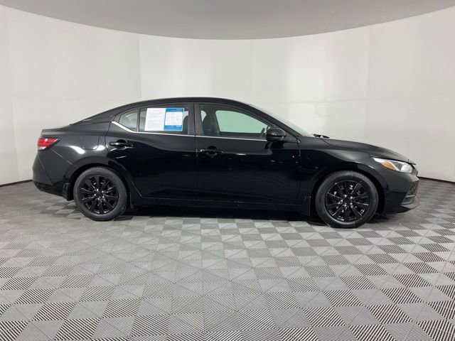 Used 2021 Nissan Sentra S image 11