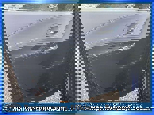 Used 2025 Toyota Sienna XSE w/ XSE Plus Package image 17