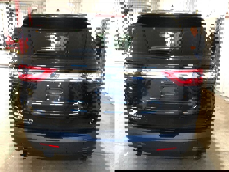 Used 2020 Chevrolet Traverse LT w/ Driver Confidence II Package image 7