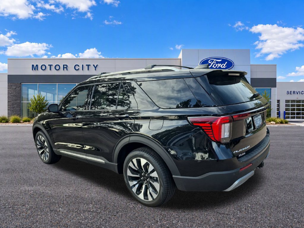 New 2026 Ford Explorer Platinum w/ LUX Leather Package AWD/4WD image 3