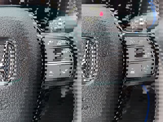 Used 2025 Honda Civic Sport image 26