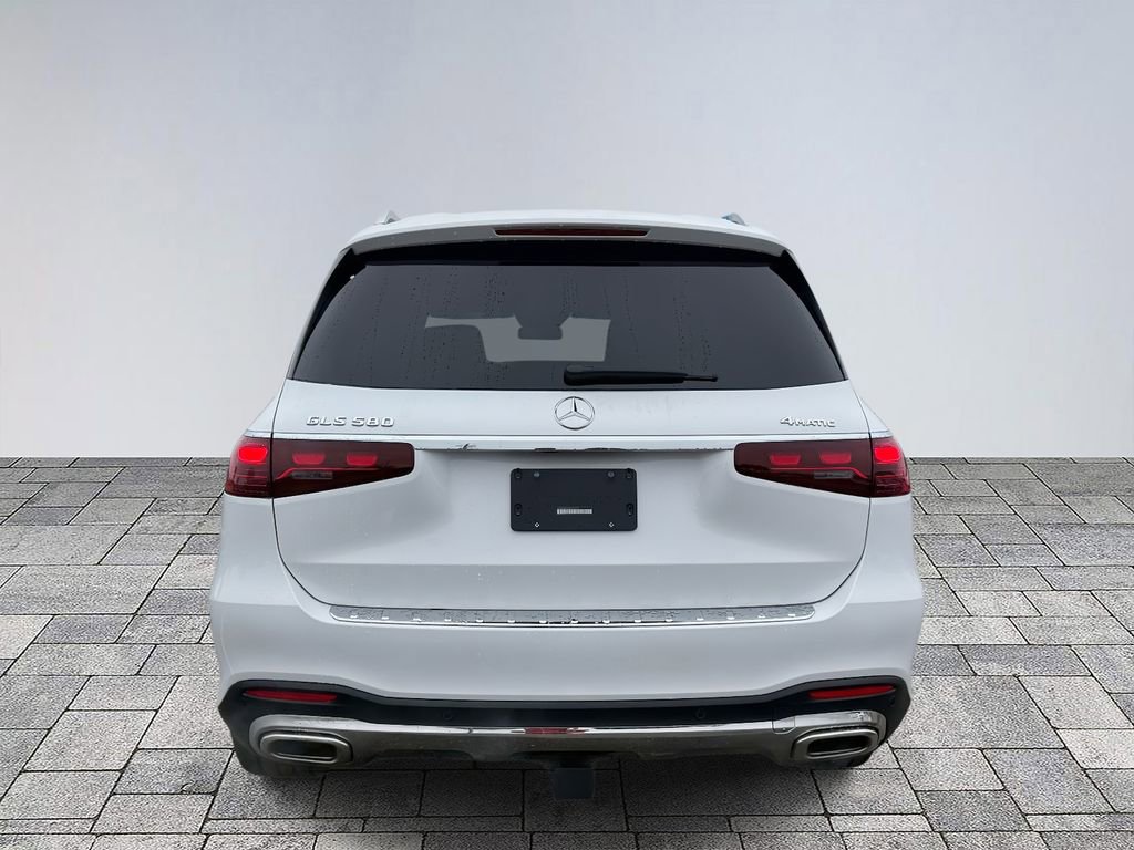 Used 2026 Mercedes-Benz GLS 580 4MATIC image 6