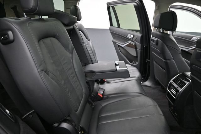Used 2021 BMW X7 xDrive40i w/ Premium Package AWD/4WD image 23