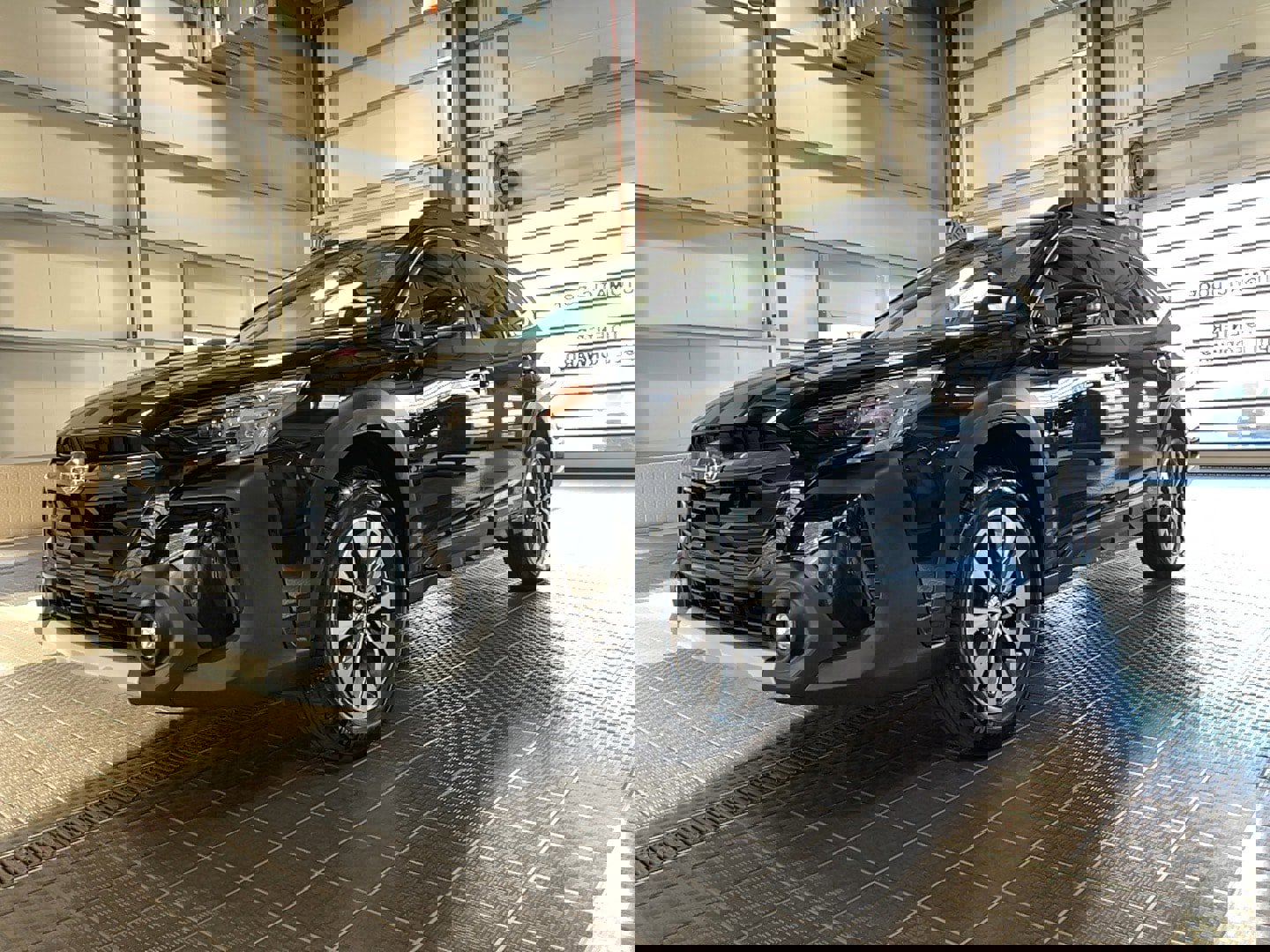 Used 2024 Subaru Outback Limited image 3