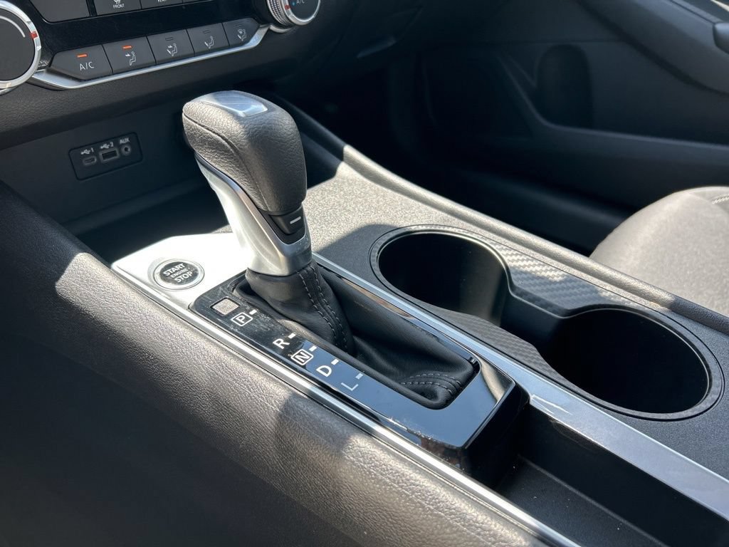 Certified 2025 Nissan Altima 2.5 S FWD image 36
