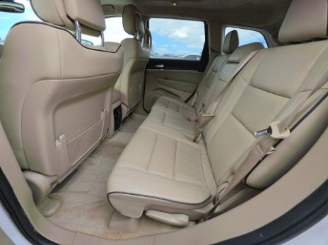 Used 2019 Jeep Grand Cherokee Overland AWD/4WD image 8