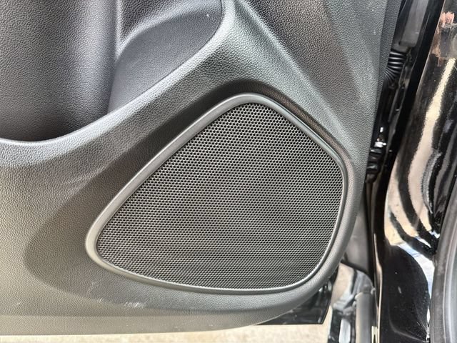 Certified 2026 Buick Encore GX Sport Touring FWD image 22
