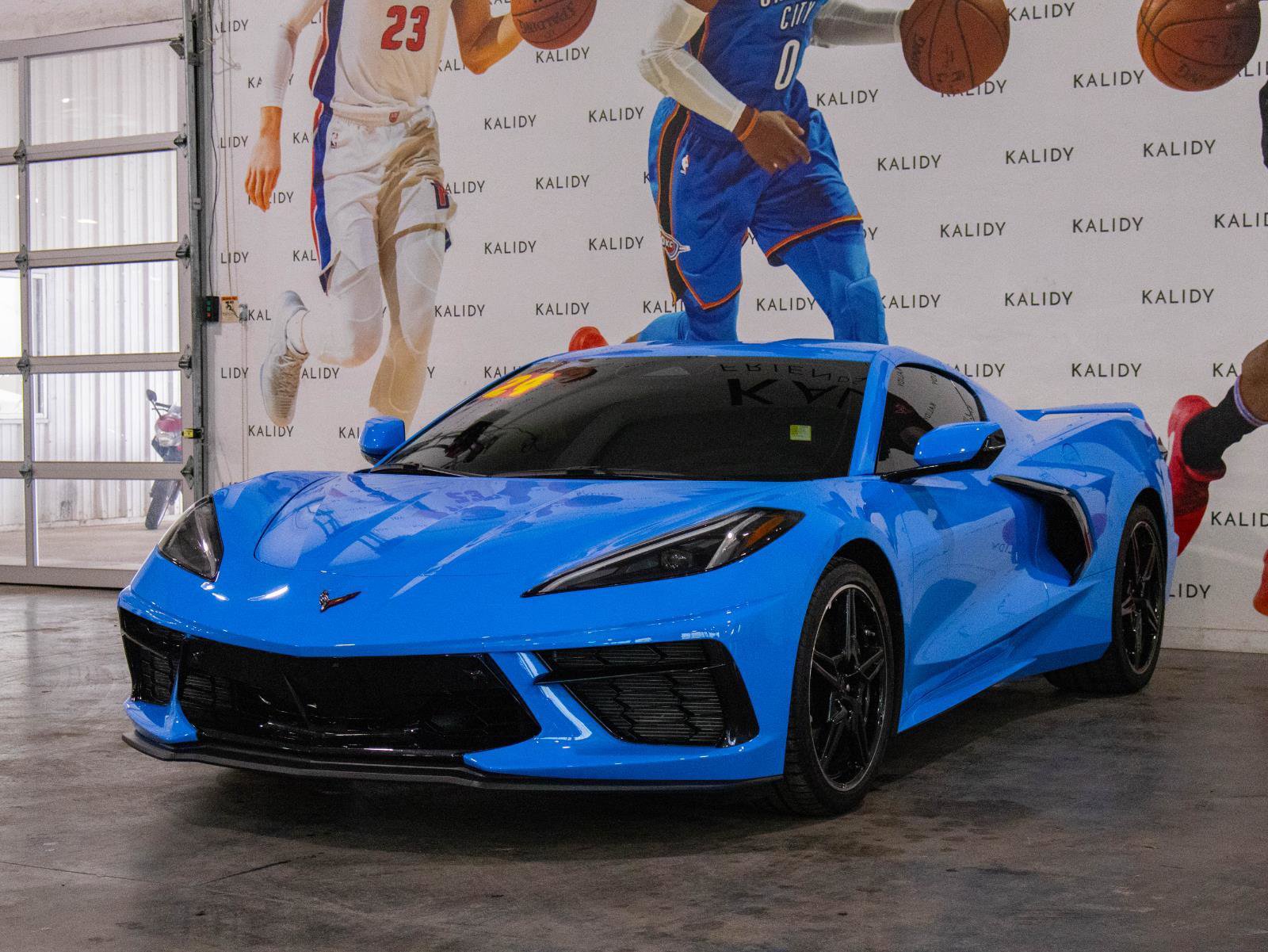 Used 2024 Chevrolet Corvette Stingray Premium Cpe w/ Z51 Performance Package RWD image 17