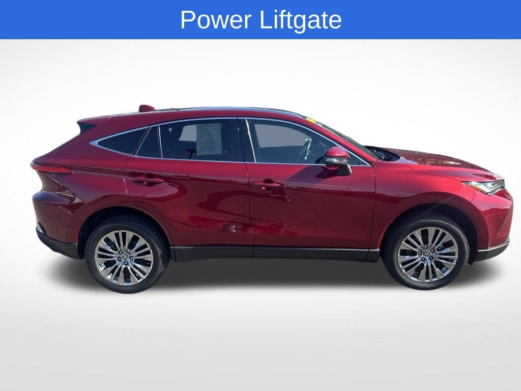 Used 2023 Toyota Venza Limited AWD/4WD image 8