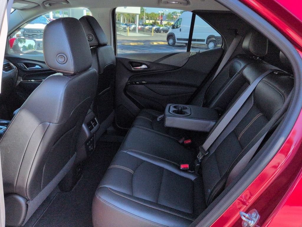 Used 2024 Chevrolet Equinox Premier FWD image 14