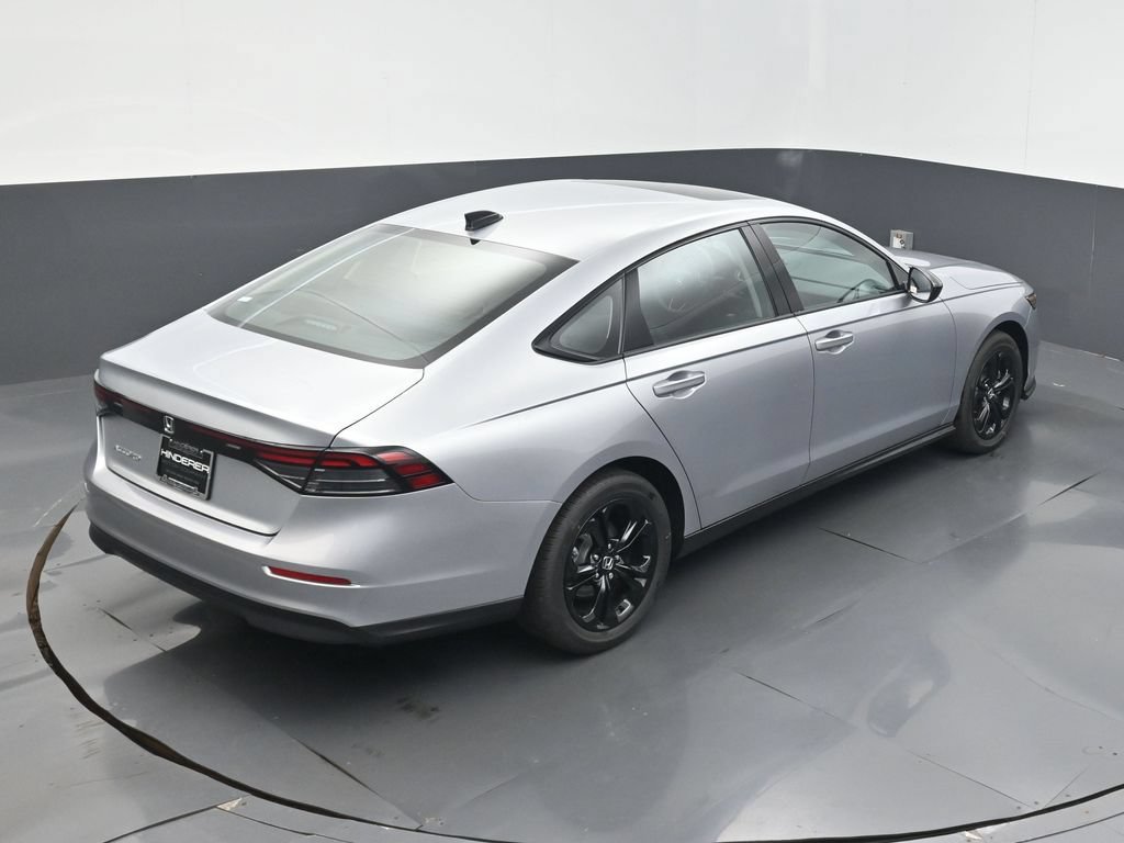 New 2025 Honda Accord SE image 12