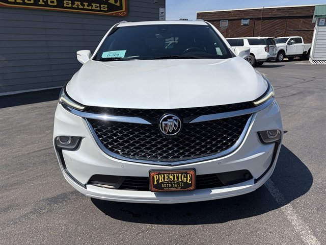 Used 2022 Buick Enclave Avenir w/ Trailering Package, 5000 lbs. AWD/4WD image 3
