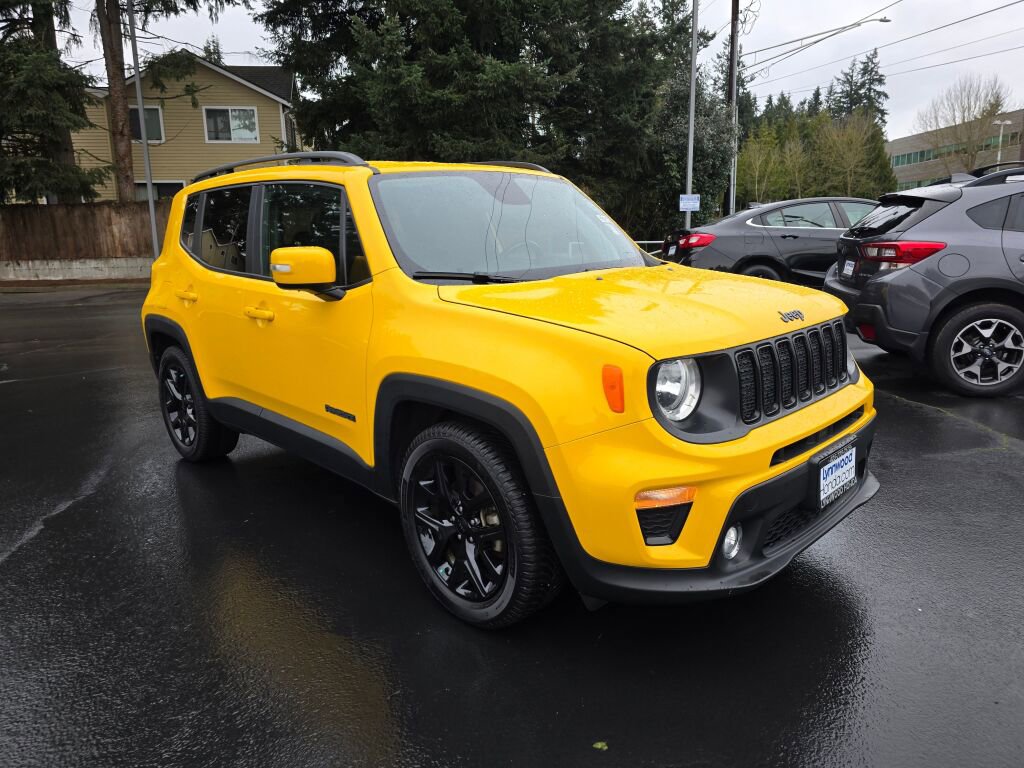 Used 2019 Jeep Renegade Altitude w/ UConnect 8.4 Nav Group image 18