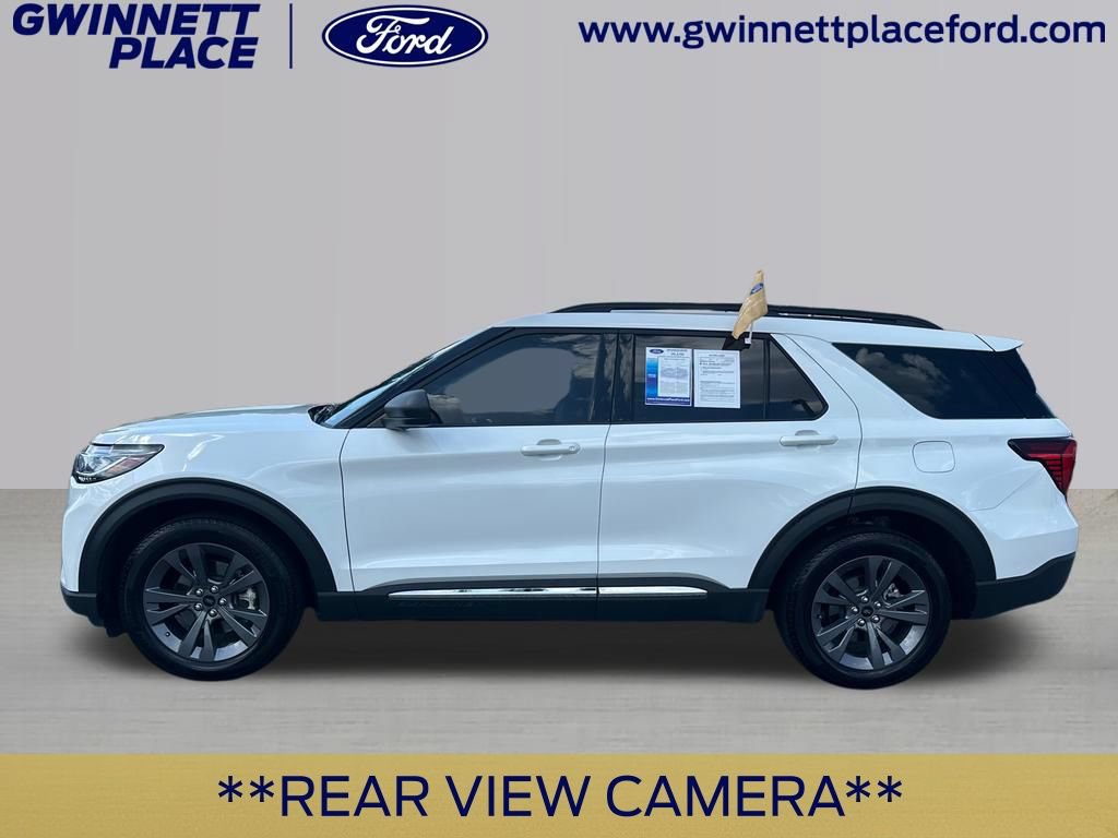 Used 2025 Ford Explorer Active w/ Active Comfort Package AWD/4WD image 9