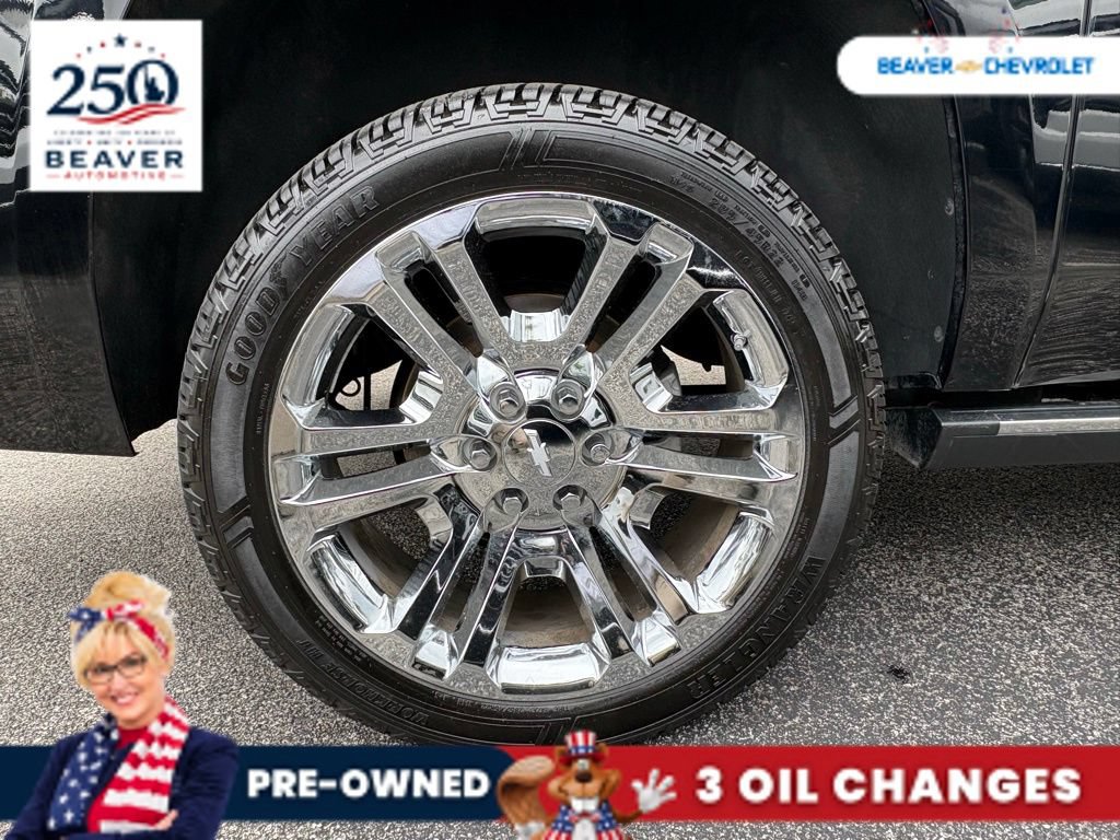 Used 2020 Chevrolet Suburban Premier w/ Premier Plus Edition AWD/4WD image 10