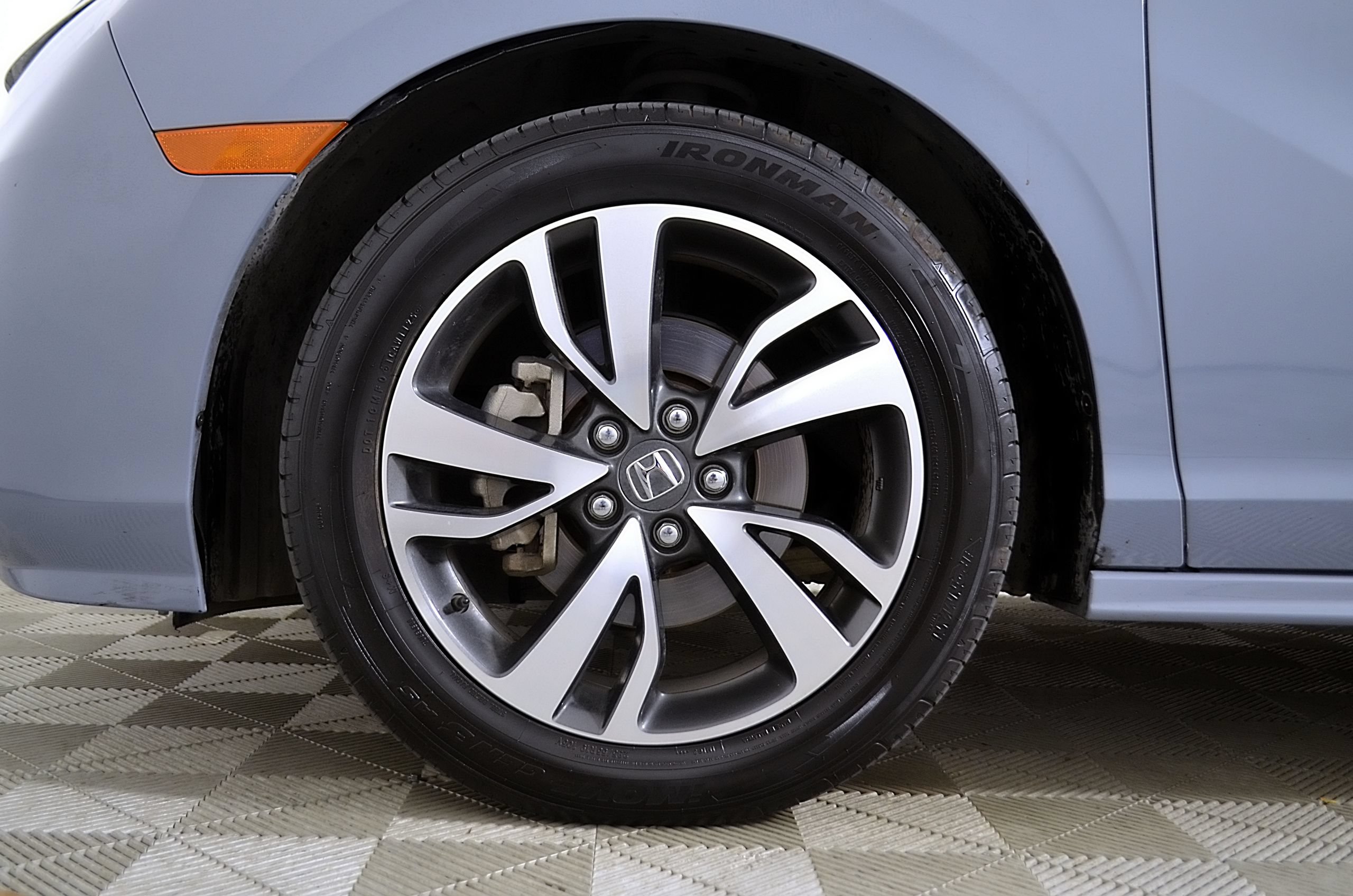Used 2024 Honda Odyssey Touring image 12