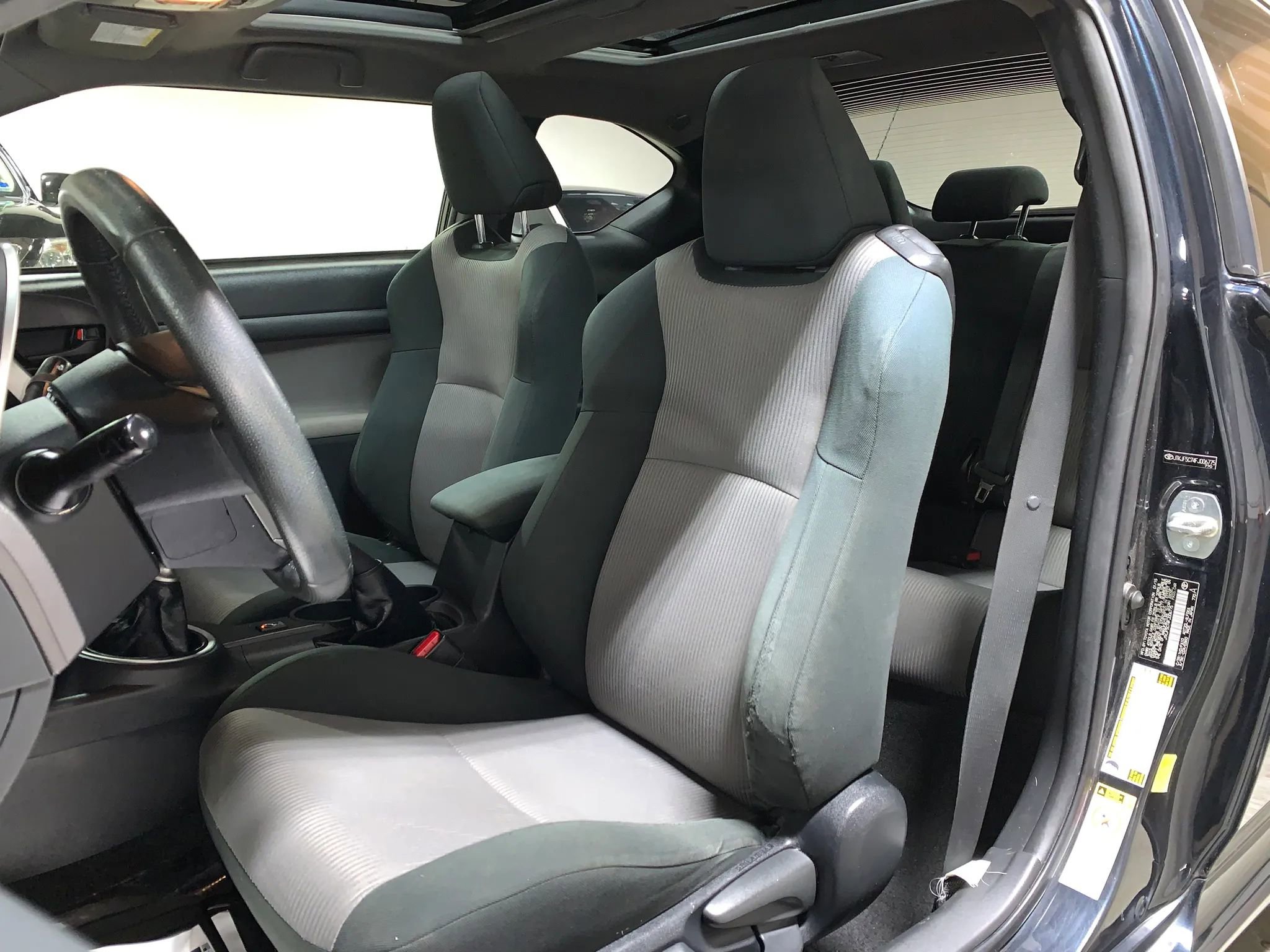 Used 2015 Scion tC image 19