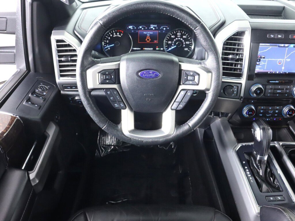 Used 2015 Ford F150 Platinum w/ Equipment Group 701A Luxury image 37