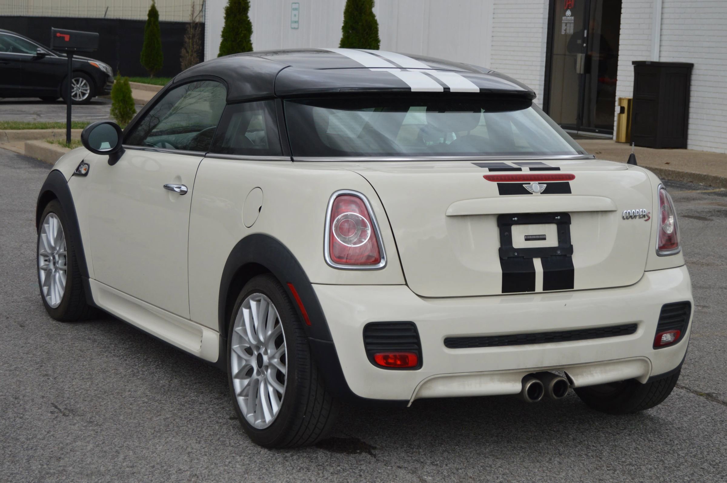 Used 2015 MINI Cooper Coupe S image 4