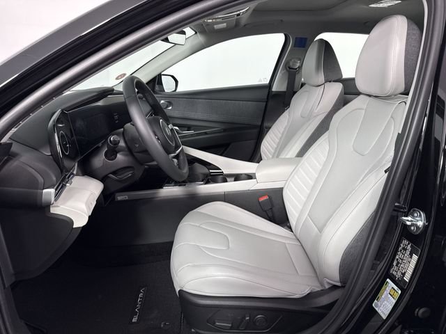 New 2026 Hyundai Elantra Limited image 11