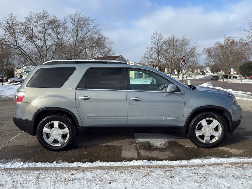 Used 2008 GMC Acadia SLT w/ Convenience Package image 5