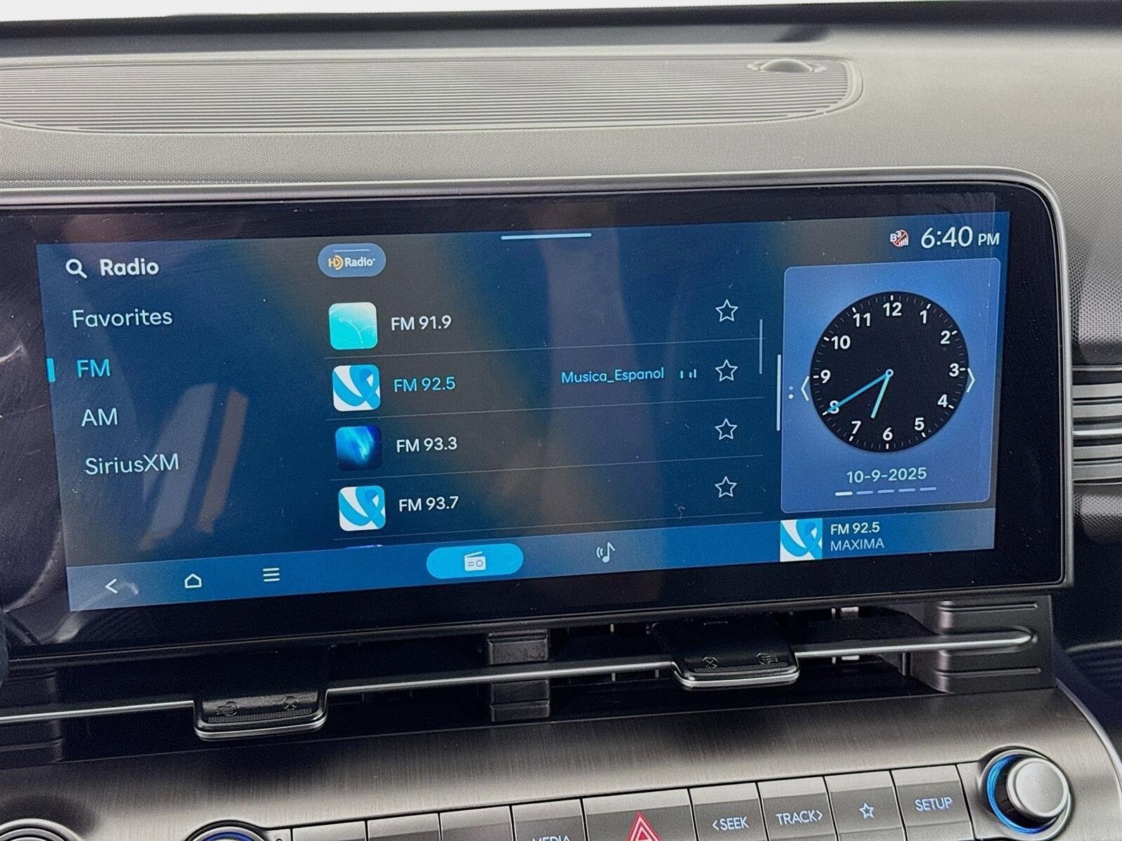 New 2026 Hyundai Kona SEL Premium FWD image 14