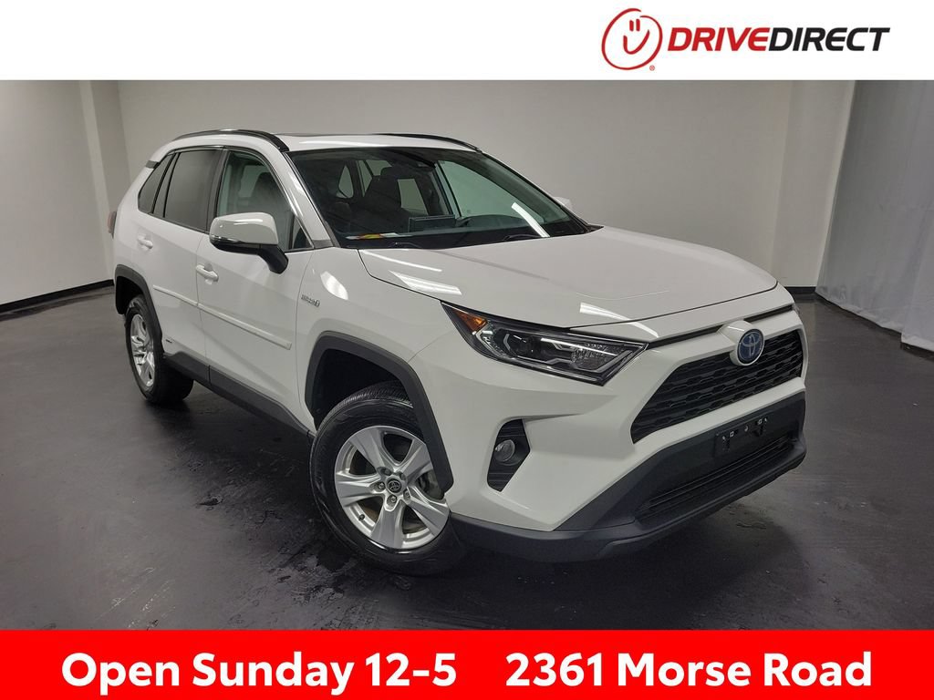 Used 2021 Toyota RAV4 XLE w/ Convenience Package