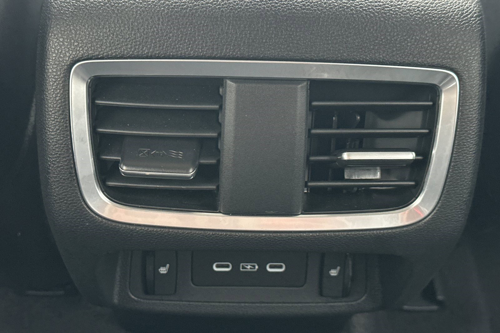 Certified 2025 Acura RDX SH-AWD w/ Advance Package image 16