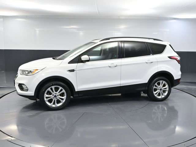 Used 2017 Ford Escape SE w/ Equipment Group 201A image 11