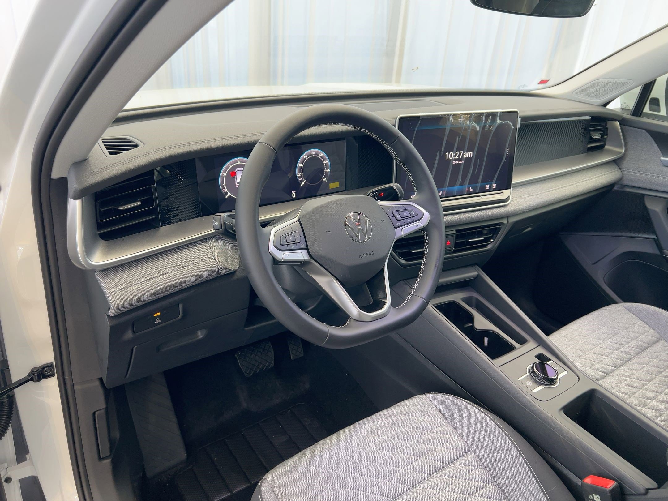 New 2026 Volkswagen Tiguan S FWD image 4