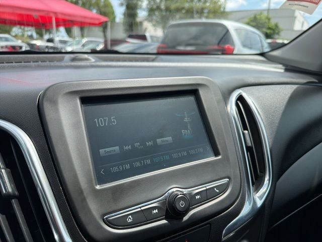 Used 2018 Chevrolet Equinox LT FWD image 15
