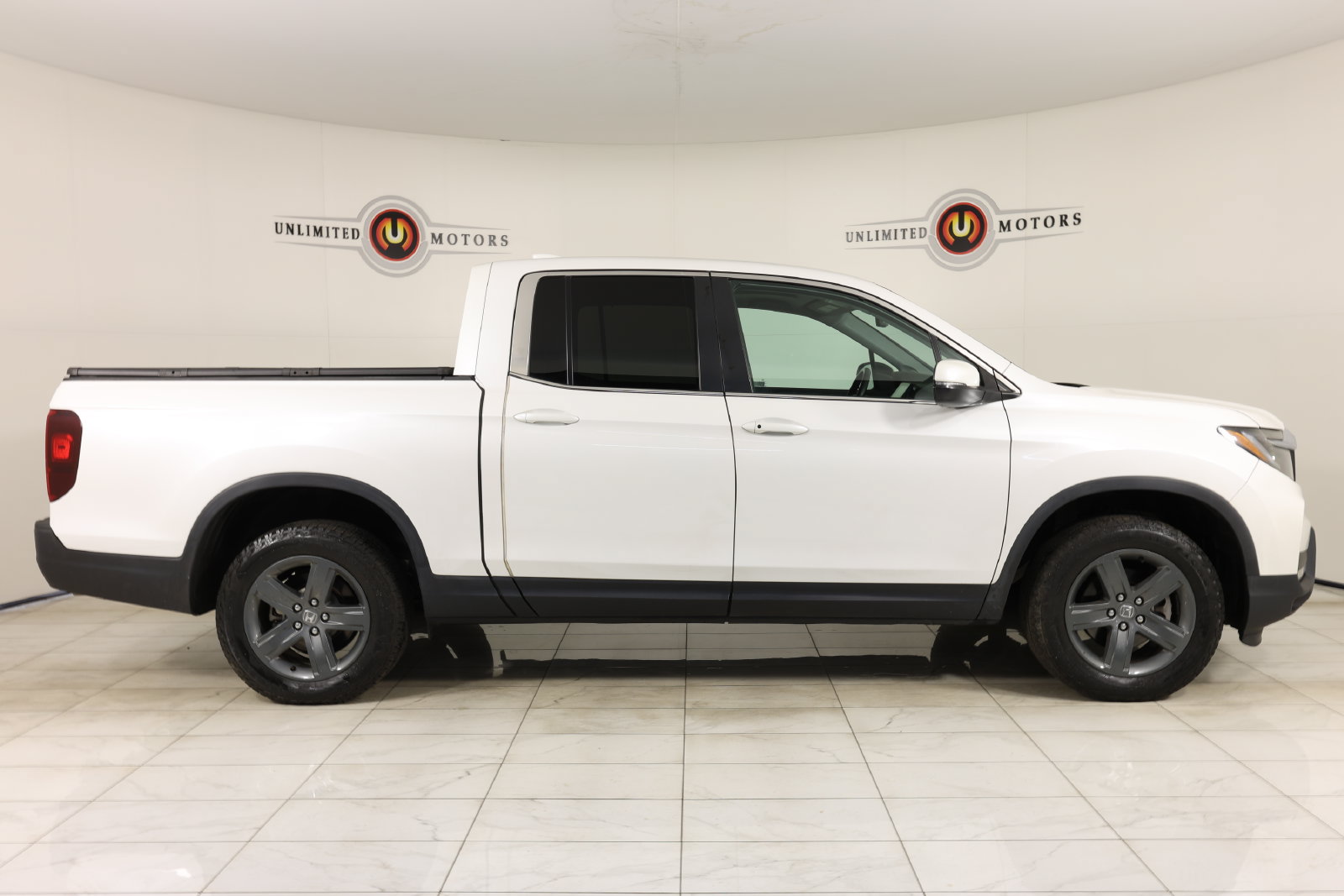 Used 2023 Honda Ridgeline RTL image 2