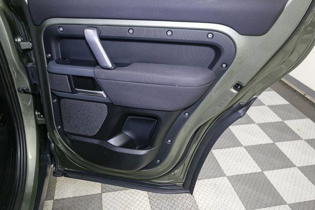 Used 2023 Land Rover Defender 110 X-Dynamic SE image 28